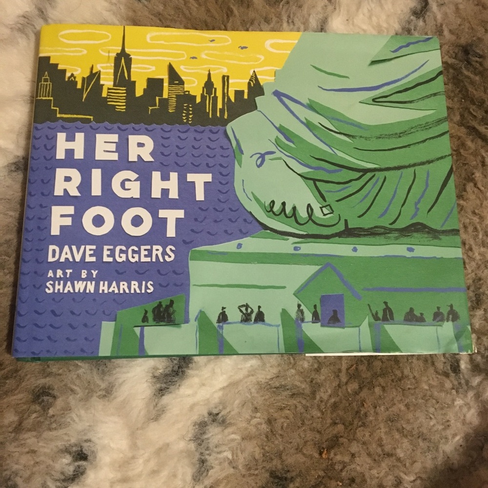 The Statue of Liberty book 🌟5 for 10🌟